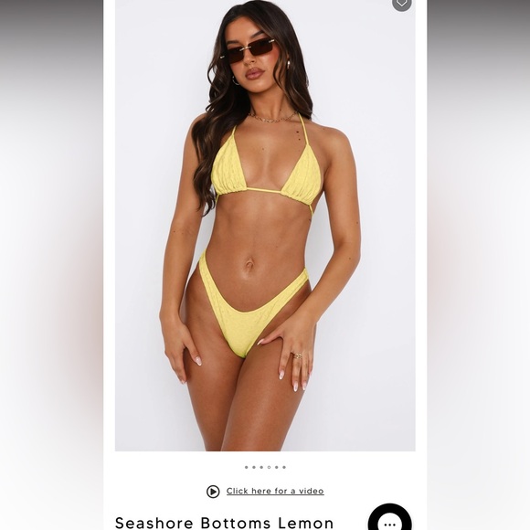 White Fox Boutique Bikini Set Size Medium - Picture 3 of 3